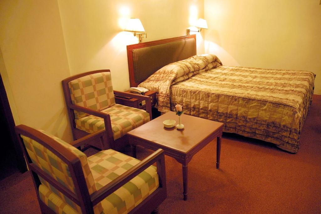 Hotel Abu Palace Chennai Zimmer foto