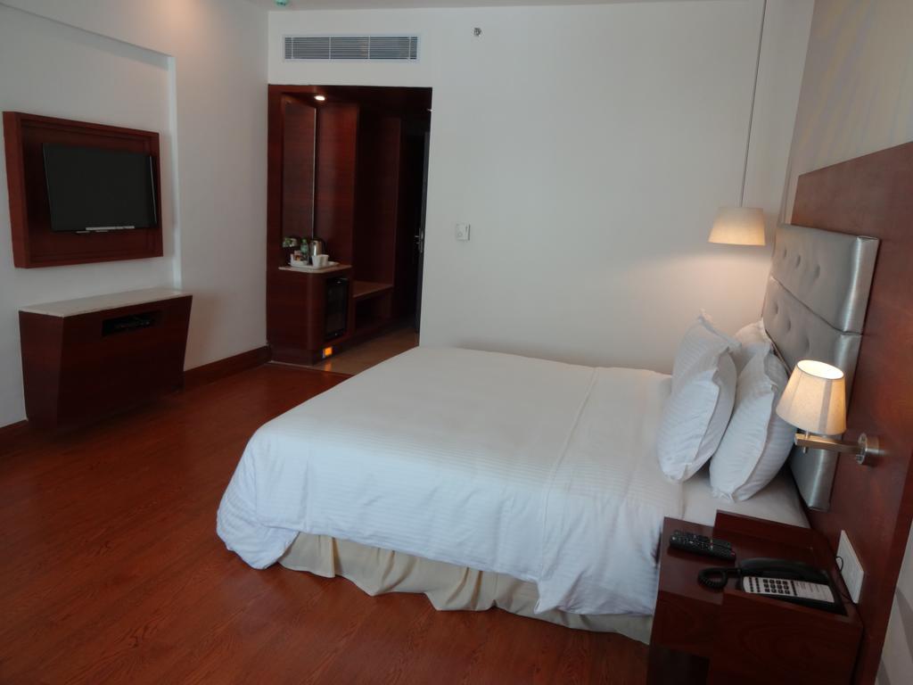 Hotel Abu Palace Chennai Exterior foto