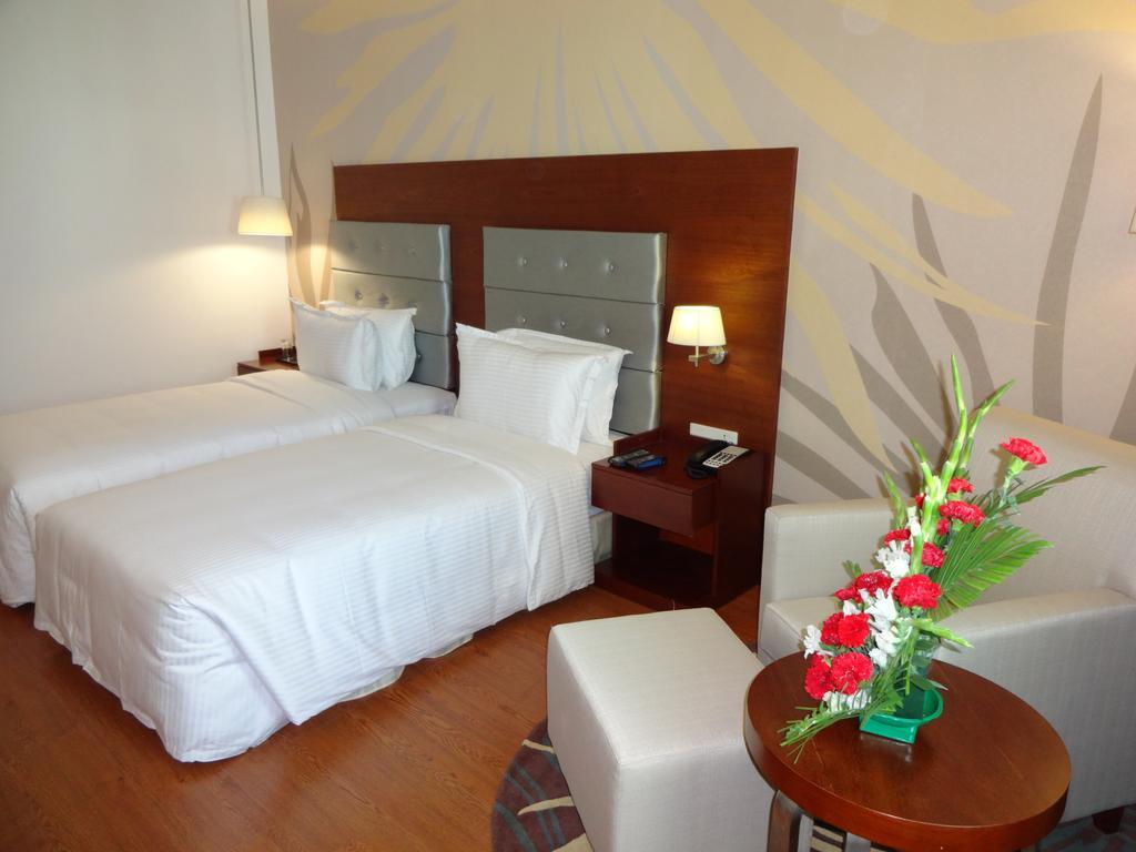 Hotel Abu Palace Chennai Exterior foto